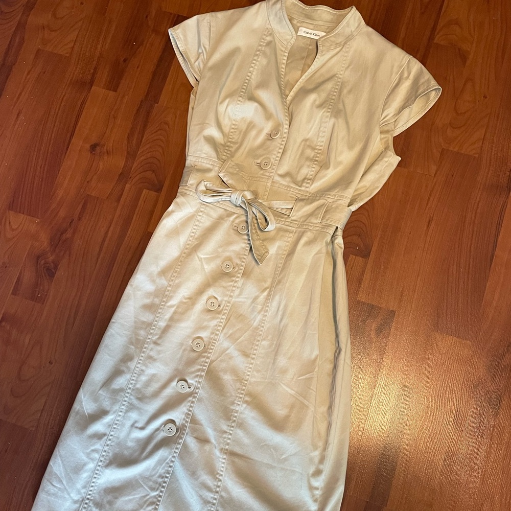 Fall Trenchcoat style Calvin Kline dress size 2